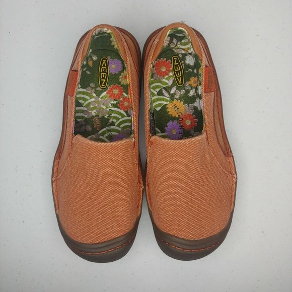 Keen Youth Girls 5 Shoes Slip On Canvas Light Rust Peach Sneakers Casual Active - Picture 3 of 7